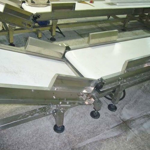 皮帶機(jī)上起皮帶支撐作用的叫什么？